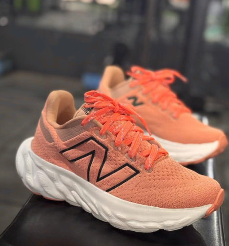 Tênis New Balance V13